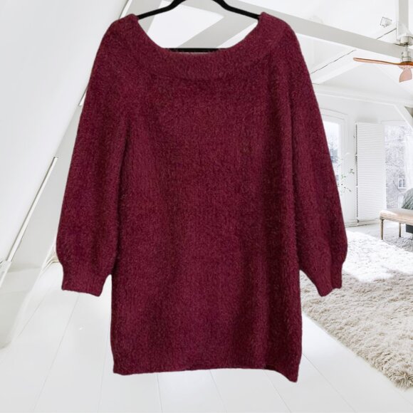 Snails and Cinnamon SOFT and Comfy Sweater - Size Large - Picture 1 of 9